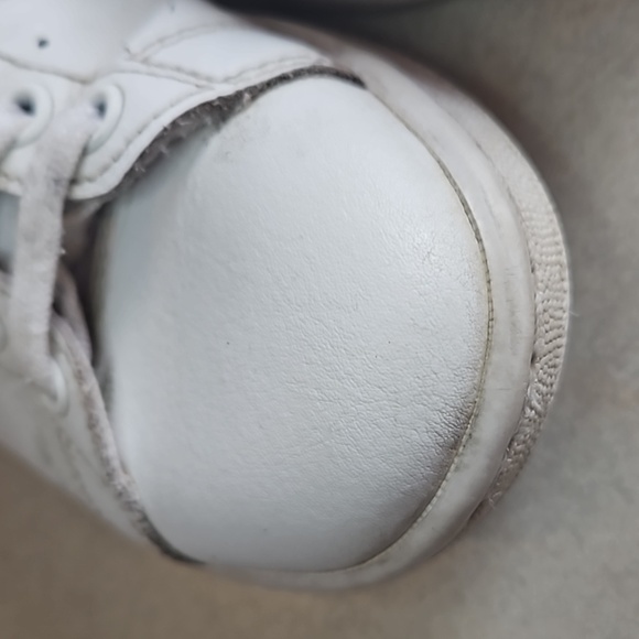 Adidas Stan Smith Sneakers - Picture 3 of 12